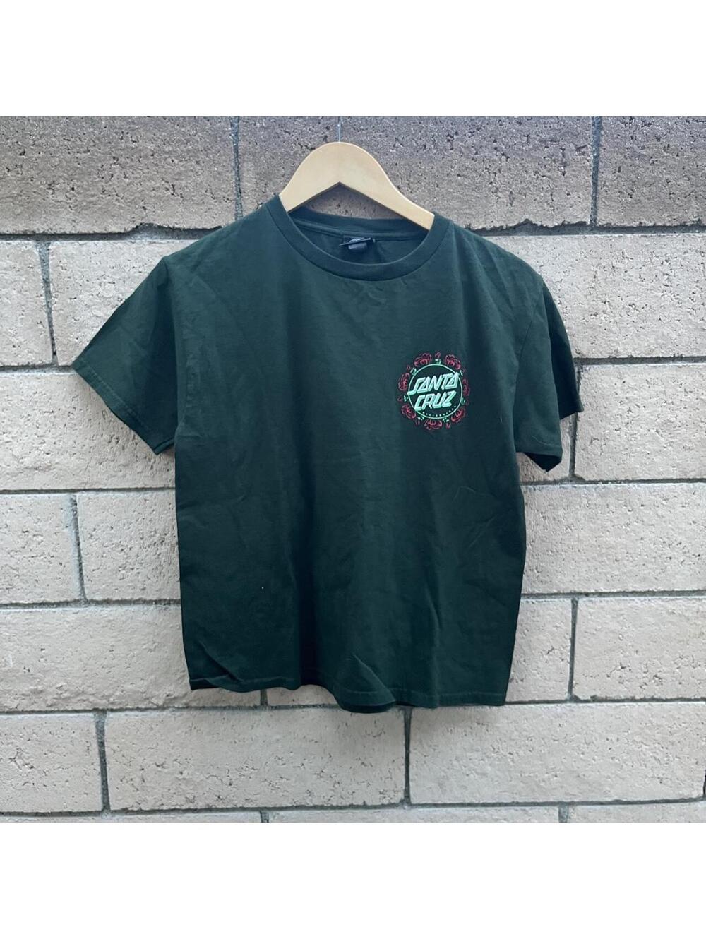 Green skater Santa Cruz shirt | size S